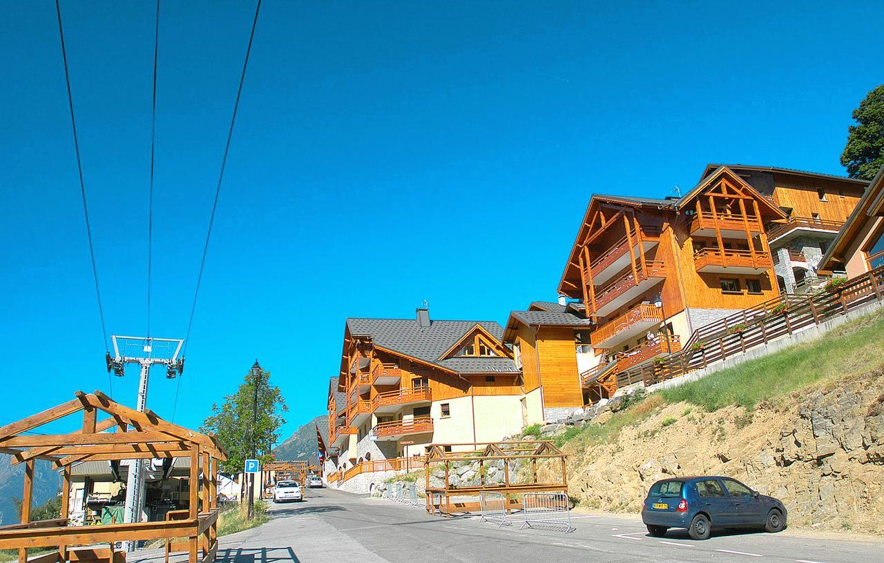 Résidence Prestige Odalys La Cascade - Les Epinettes Vaujany Esterno foto